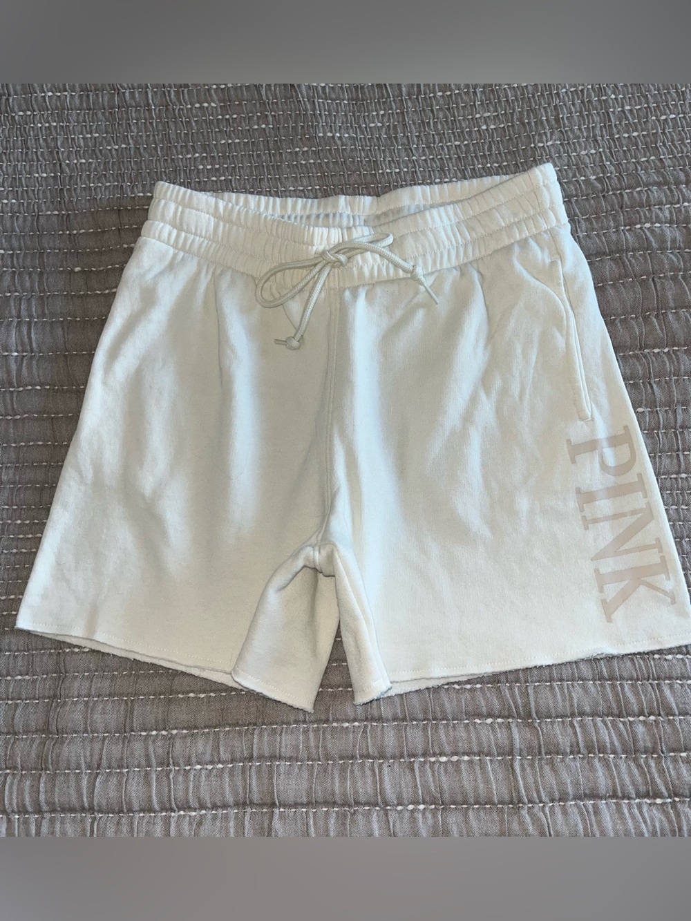 PINK Victoria's Secret Cream Drawstring Casual Shorts sz S